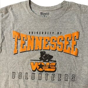 Tennessee Volunteers Champion‎ Men’s Gray T-Shirt Size Medium Vols Tee NCAA